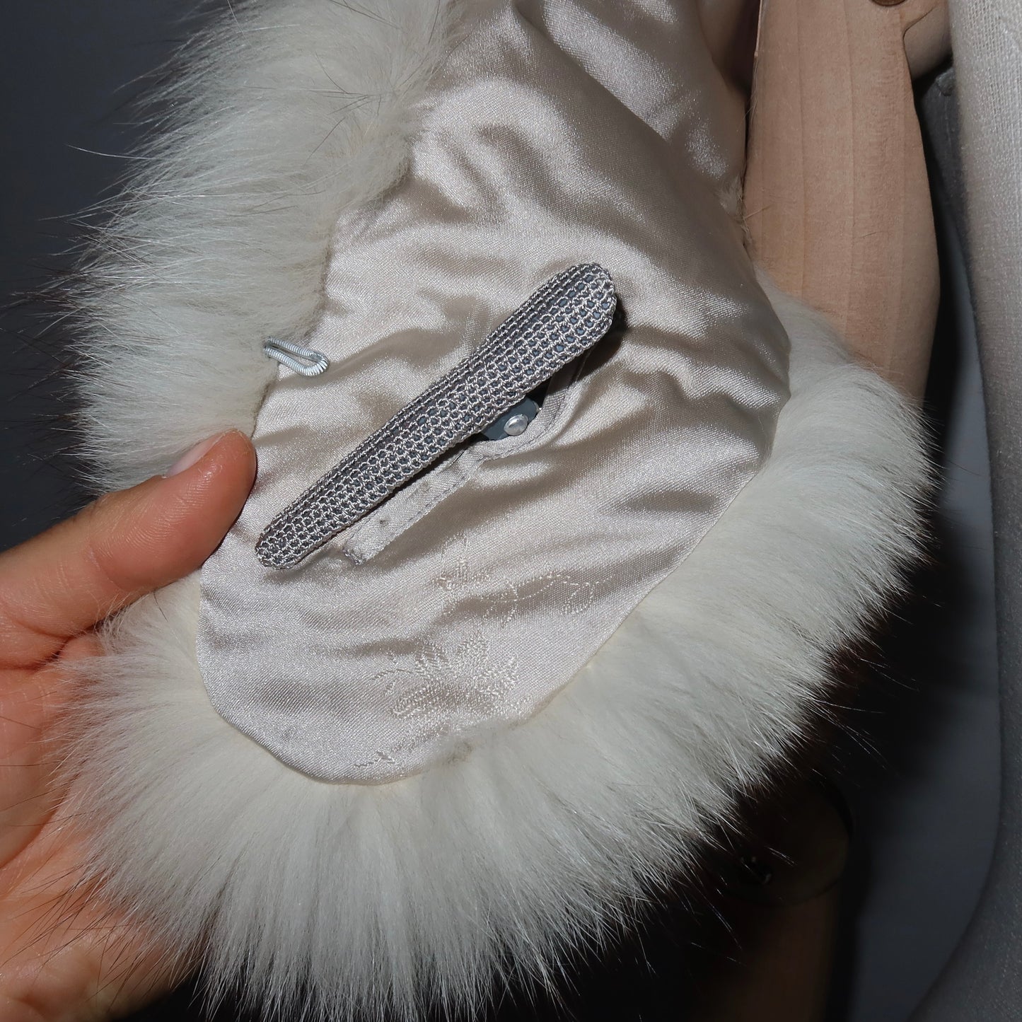 Vintage White Fox Fur Collar