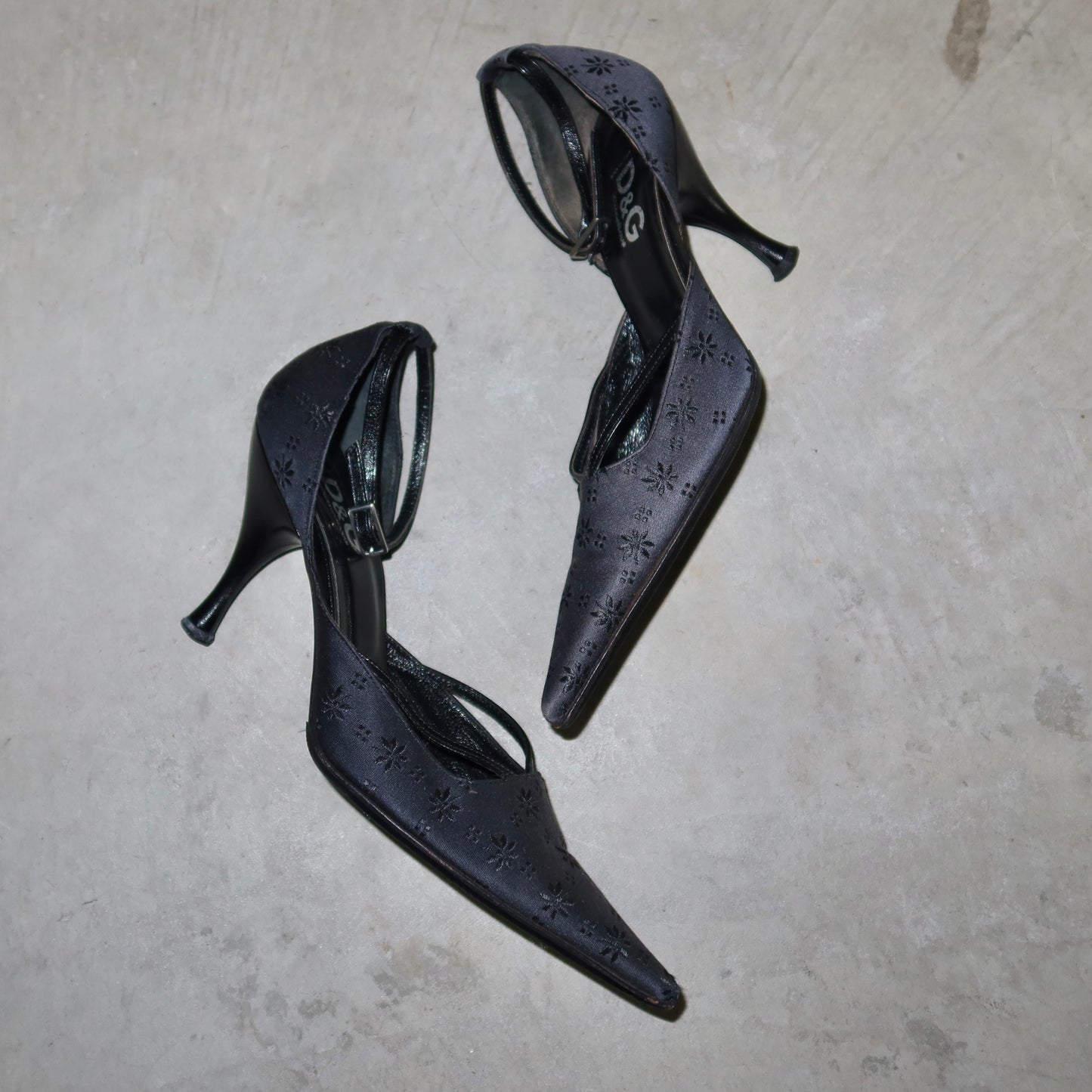 D&G Satin Floral Heels (37)