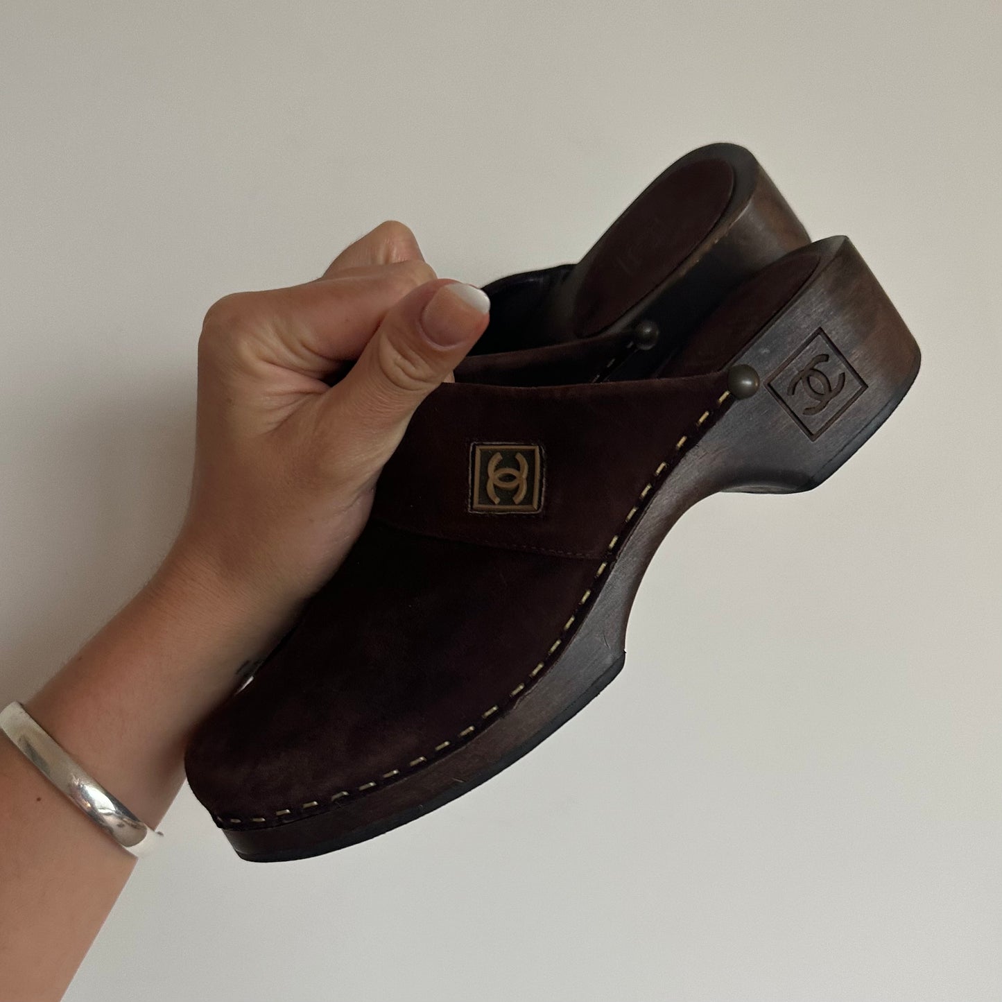 Chanel Brown Suede Clogs (36)
