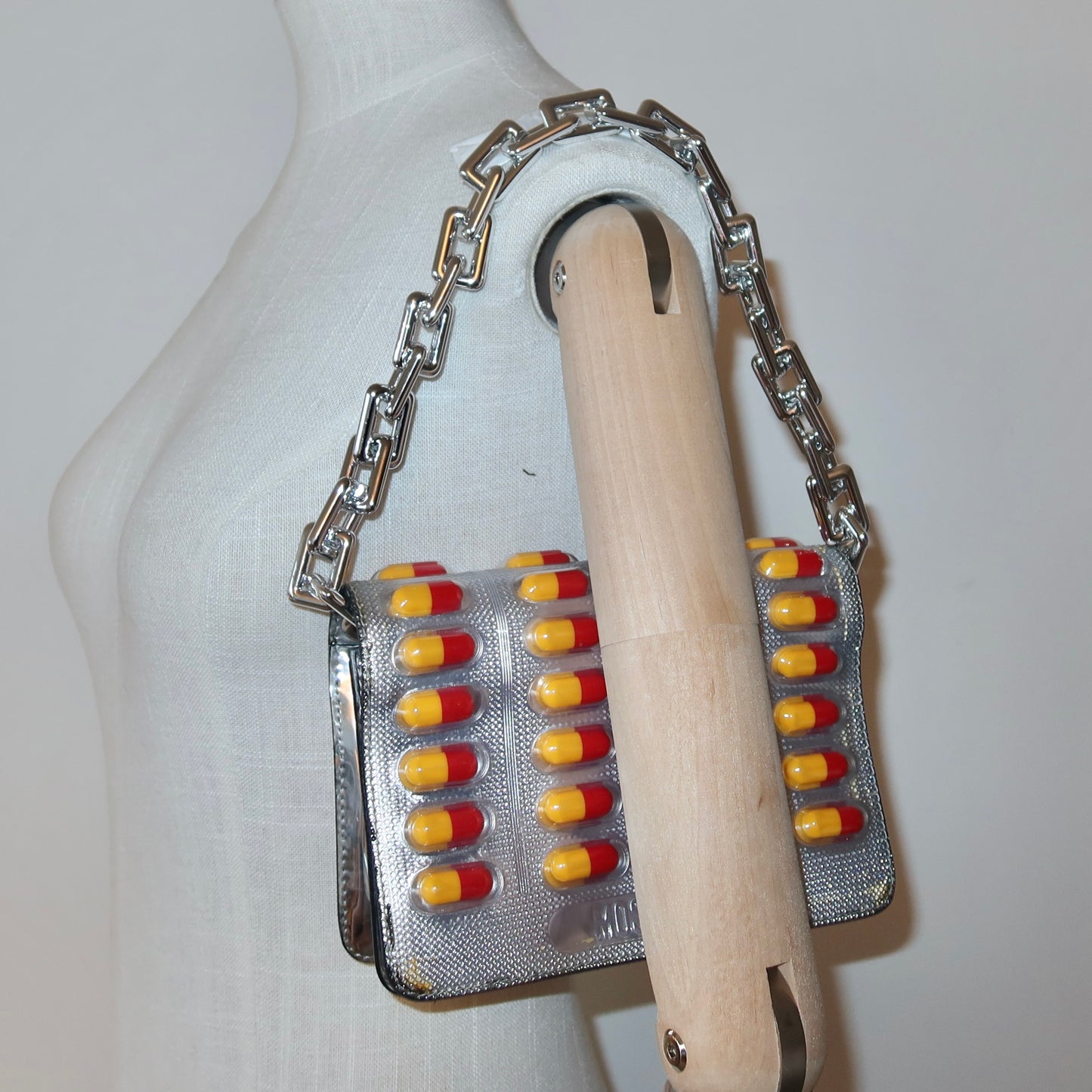 Moschino SS2017 Pill Capsule Bag π