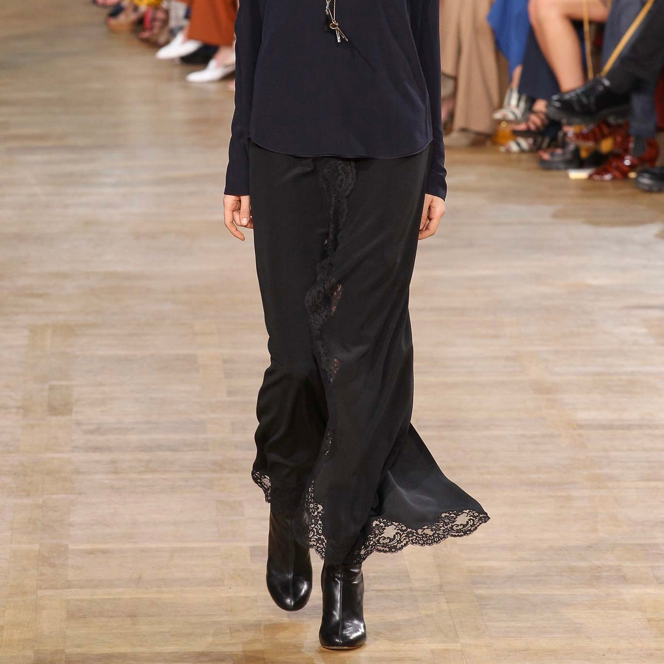 Chloé AW2015 Black Silk and Lace Skirt