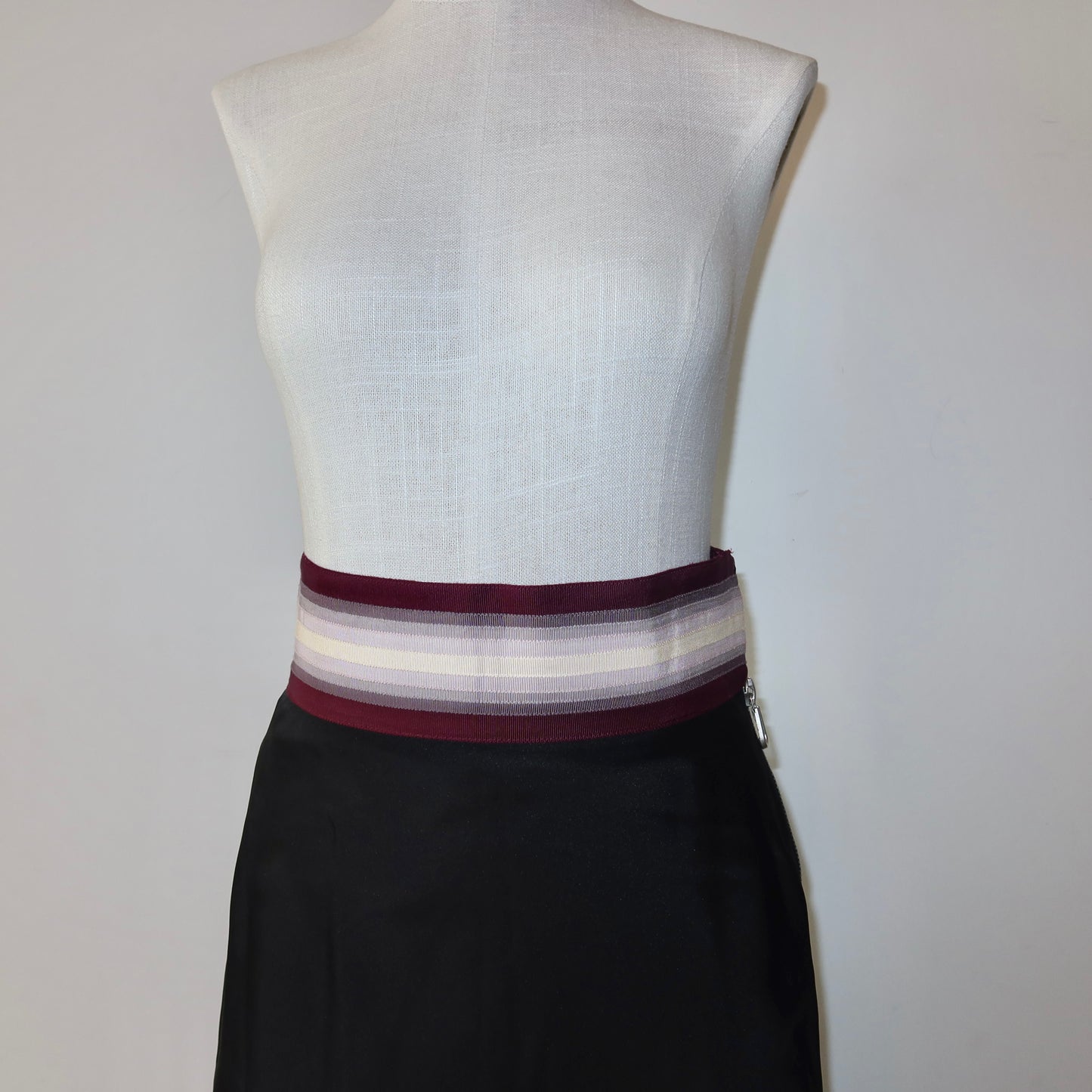 Chloé AW2001 Black Midi Skirt