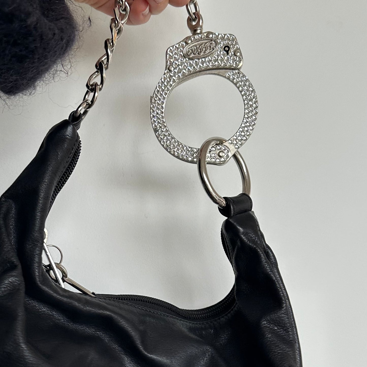 Cuffz Black Leather Barfly Bag