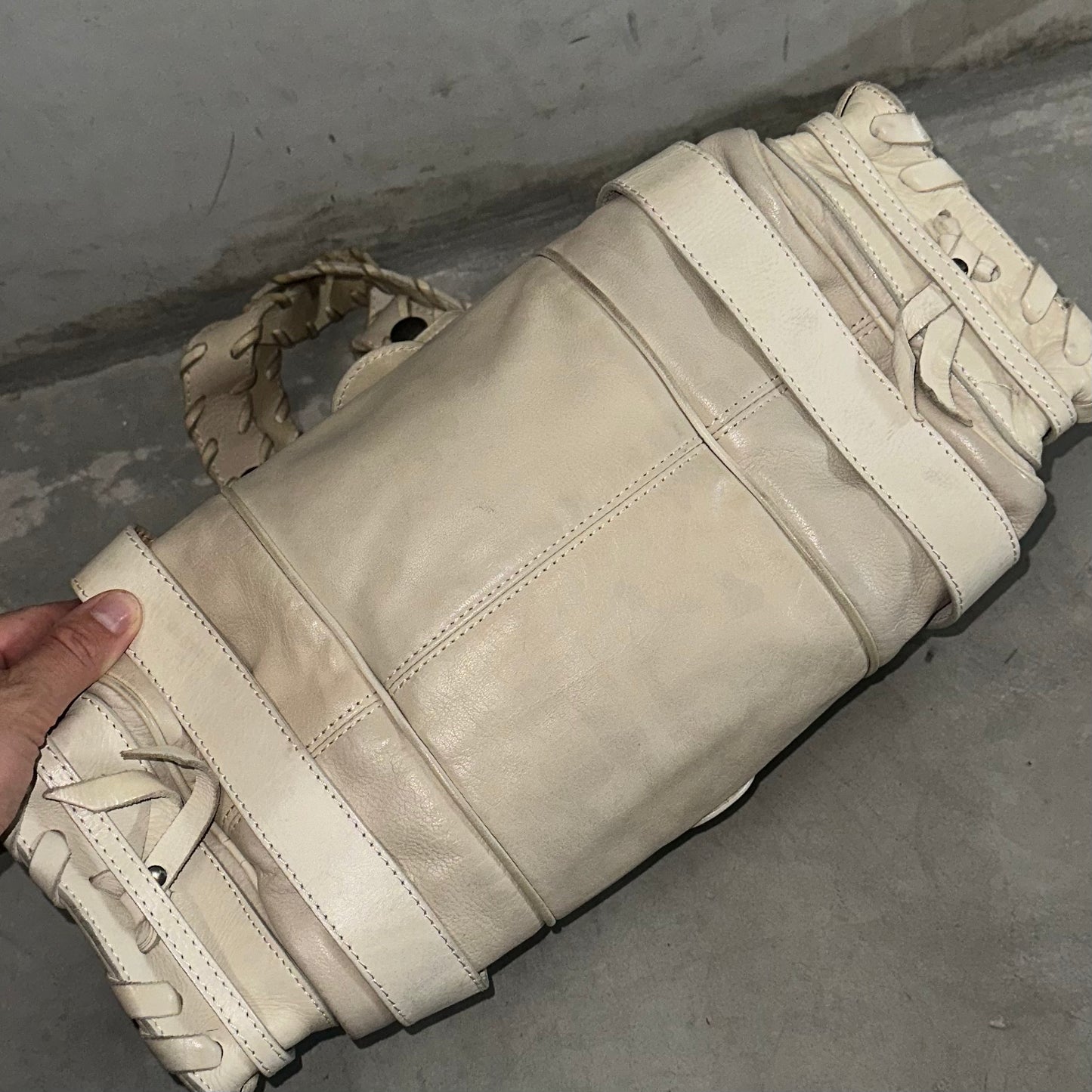 Chloe Cream Leather Silverado Bag