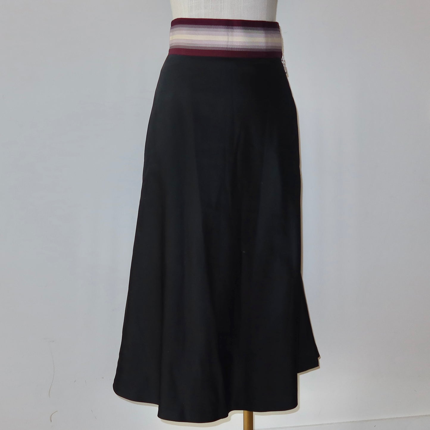 Chloé AW2001 Black Midi Skirt