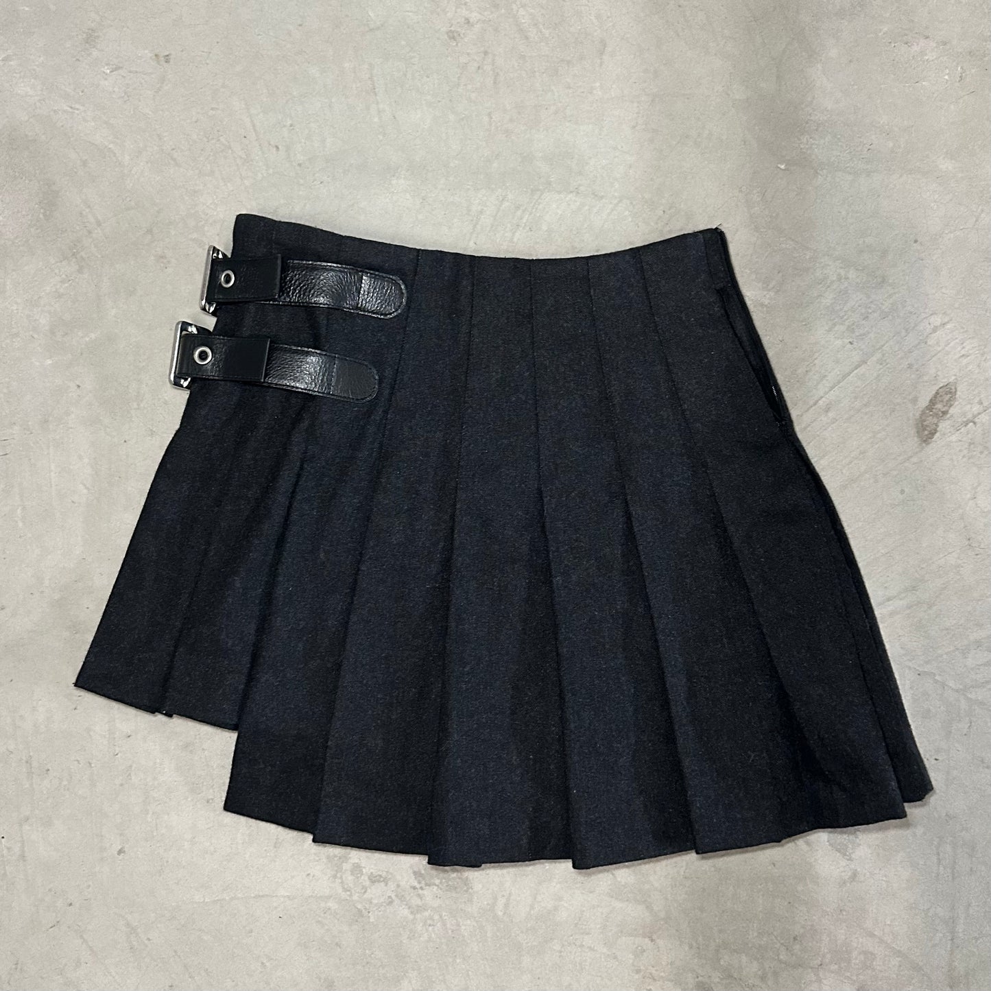 D&G Asymmetric Hem Pleated Wool Mini Skirt