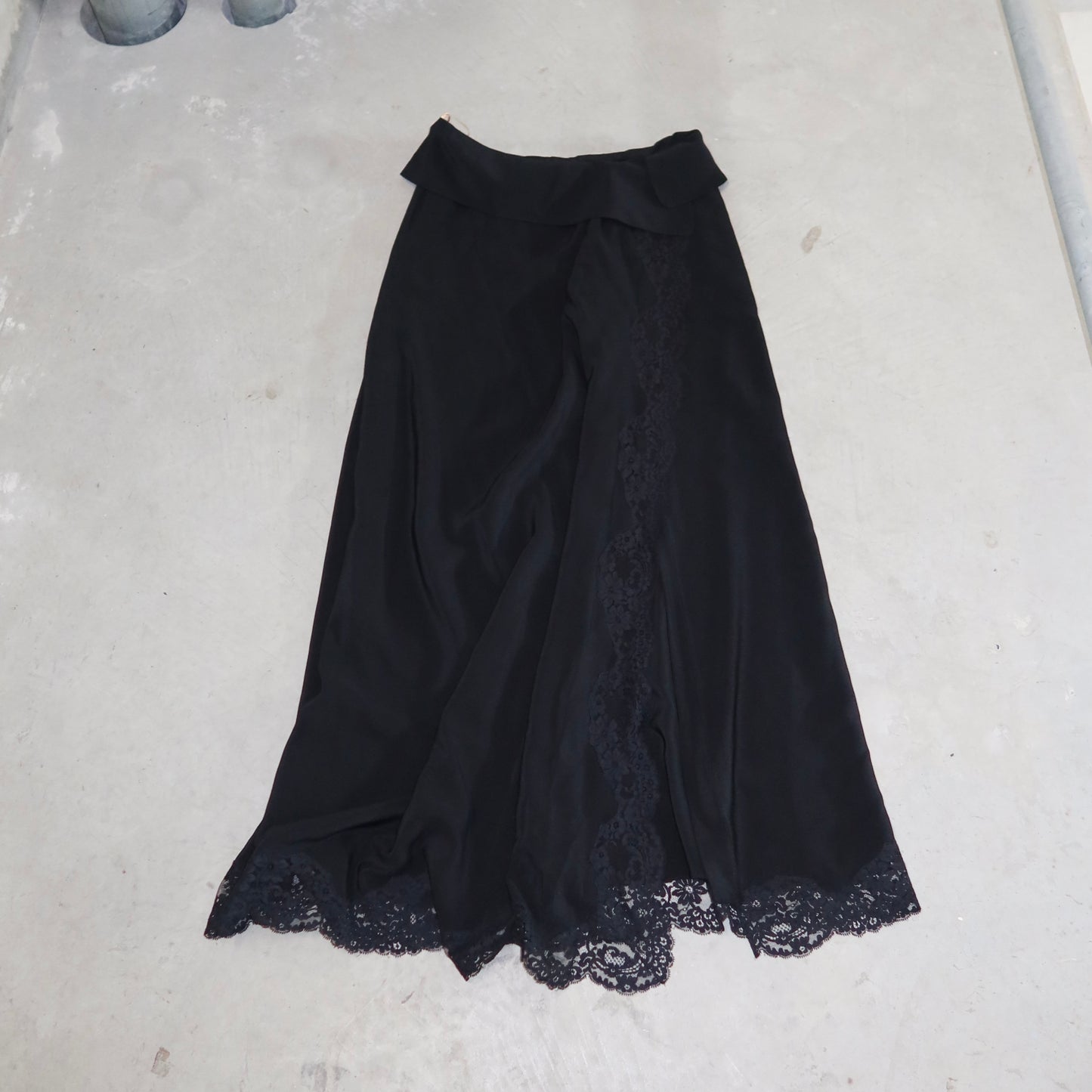 Chloé AW2015 Black Silk and Lace Skirt