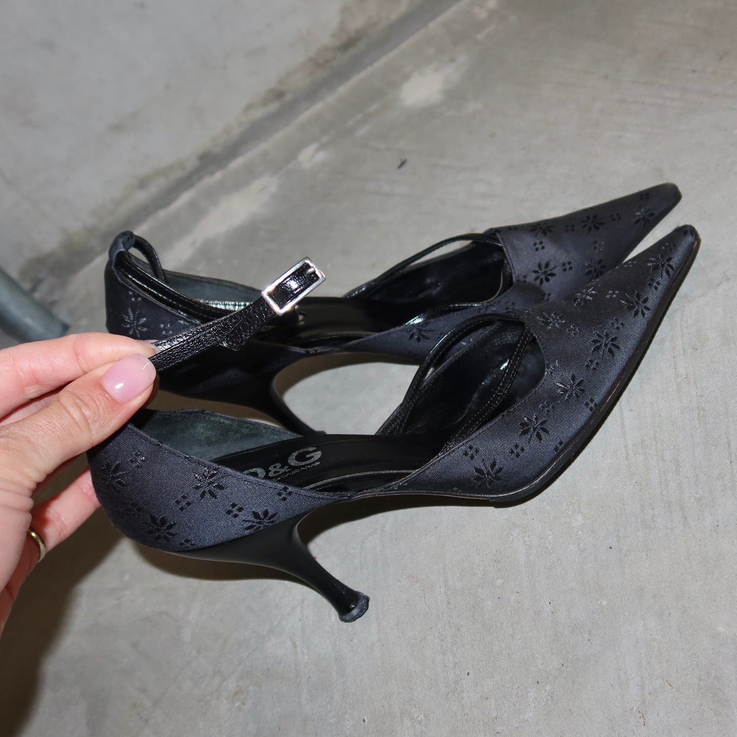 D&G Satin Floral Heels (37)