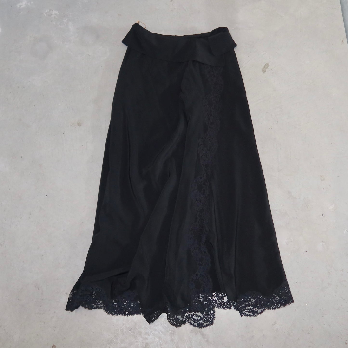 Chloé AW2015 Black Silk and Lace Skirt