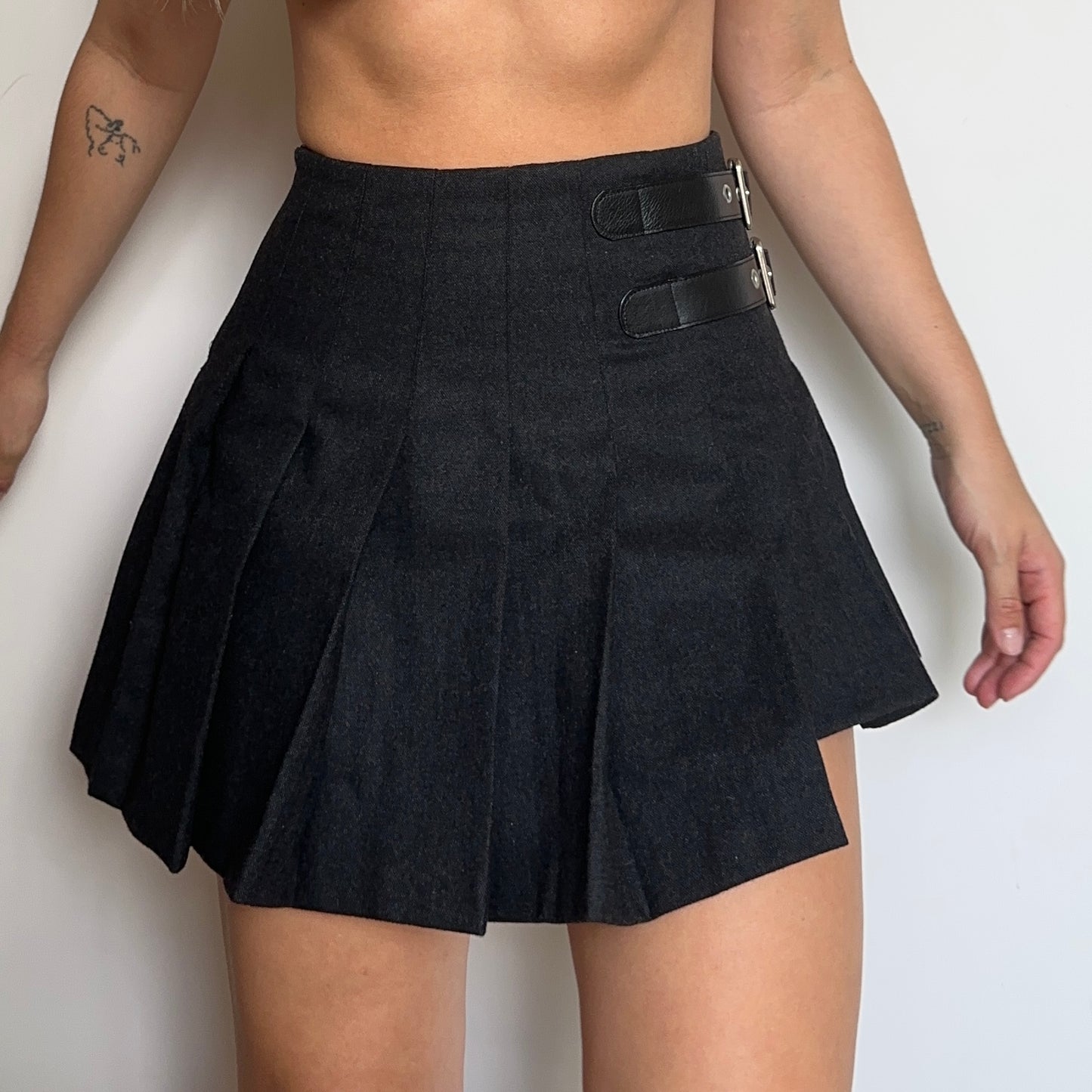 D&G Asymmetric Hem Pleated Wool Mini Skirt