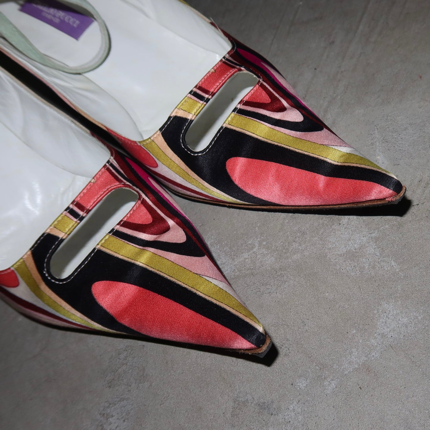Emilio Pucci Rare Printed Heels (38.5)