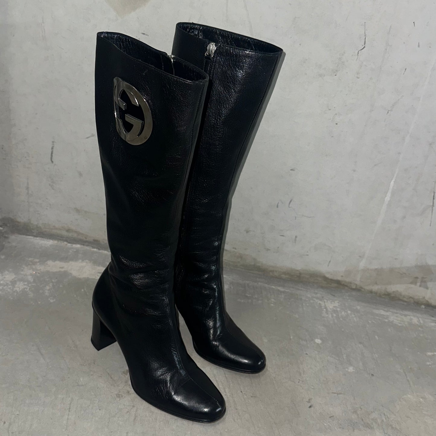 Gucci Logo Knee High Boots (36)