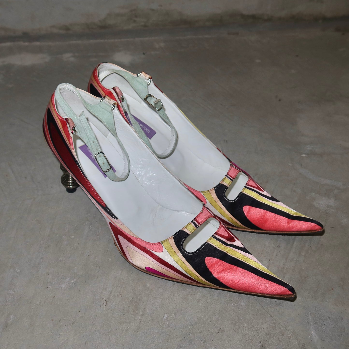 Emilio Pucci Rare Printed Heels (38.5)