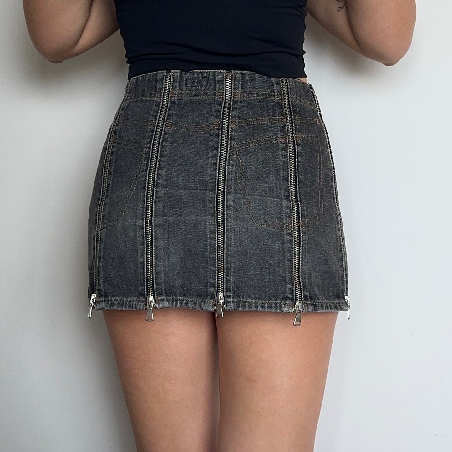 D&G 2004 Zips Denim Mini Skirt