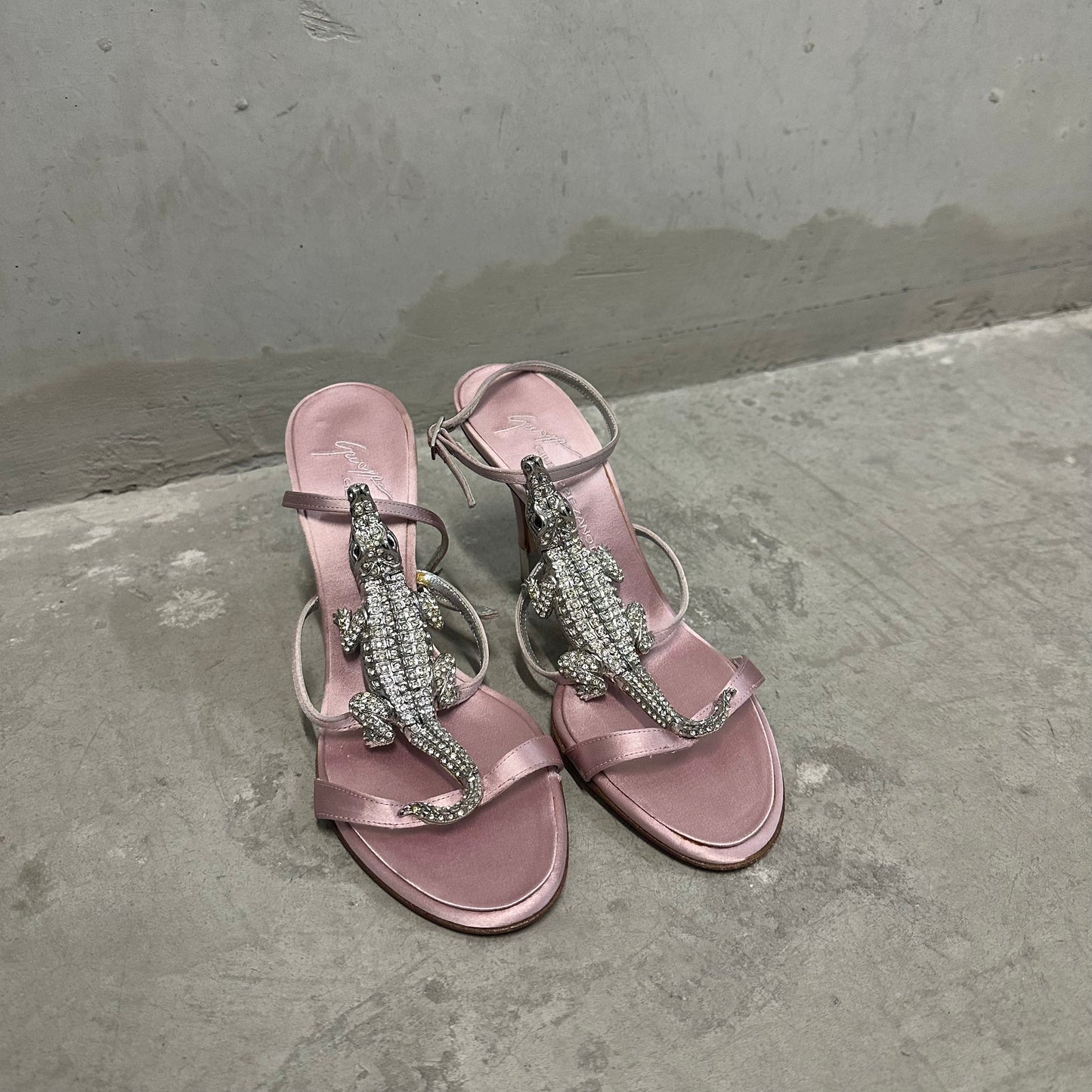 Giuseppe Zanotti Pink Satin Crocodile Heels (37)