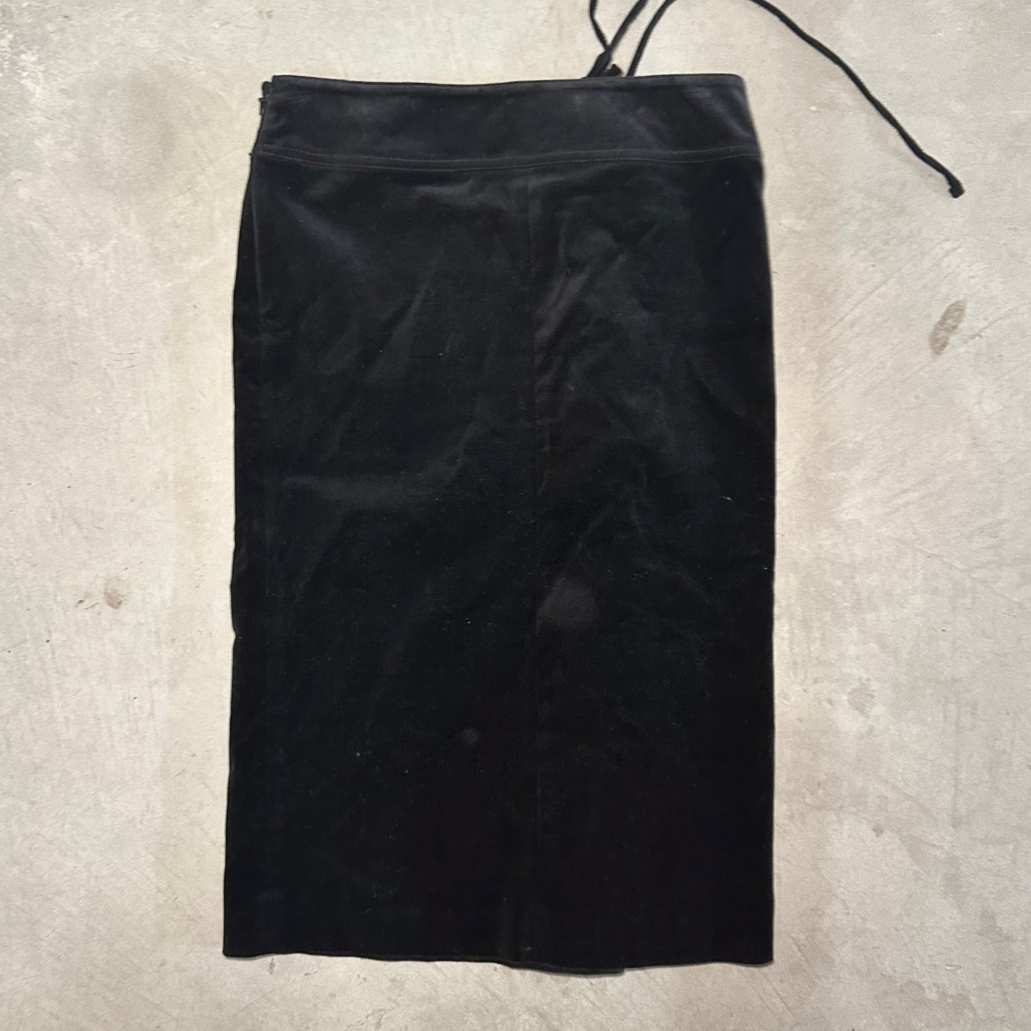 Gucci AW2002 Black Velvet Midi Skirt