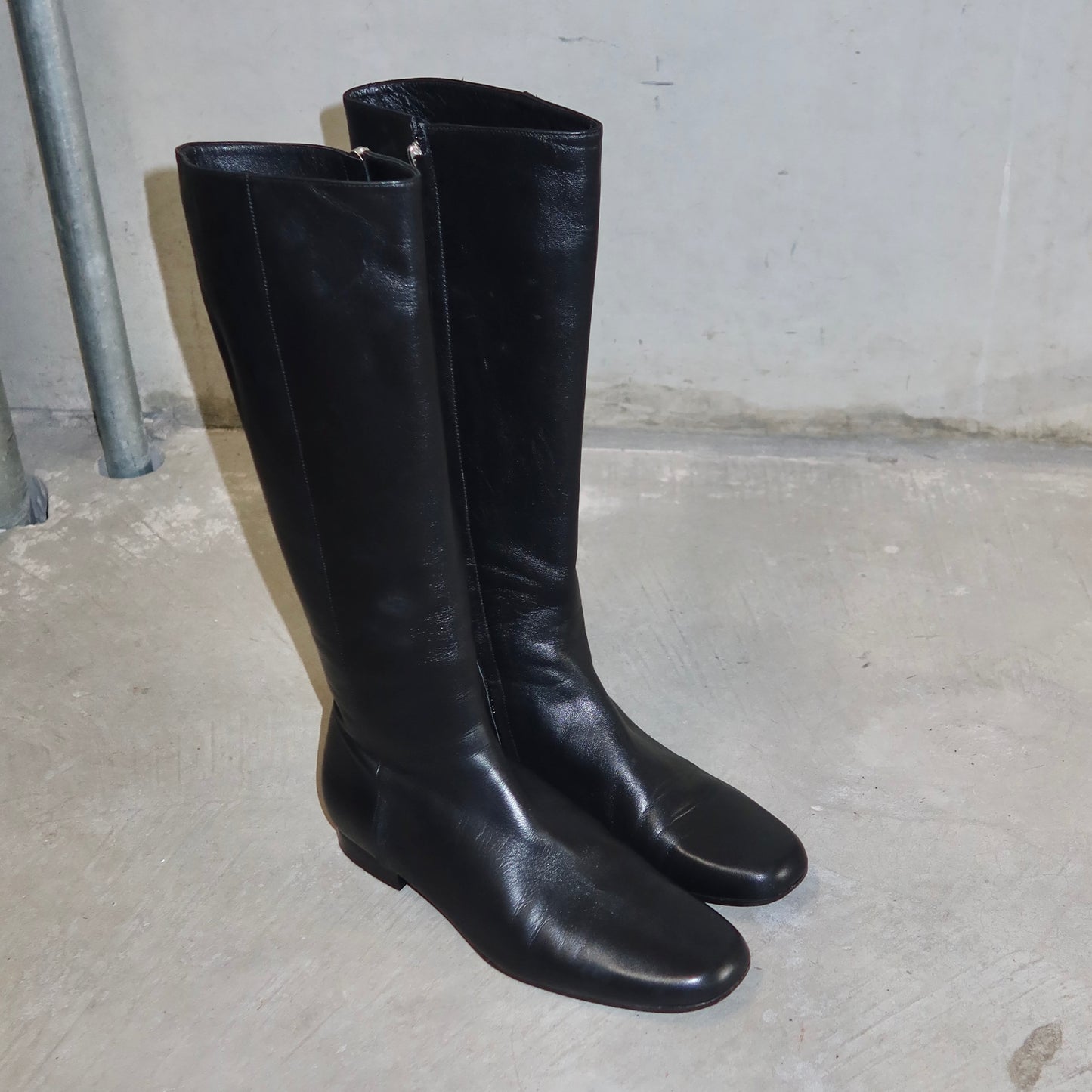 Loewe Black Leather Boots (37)