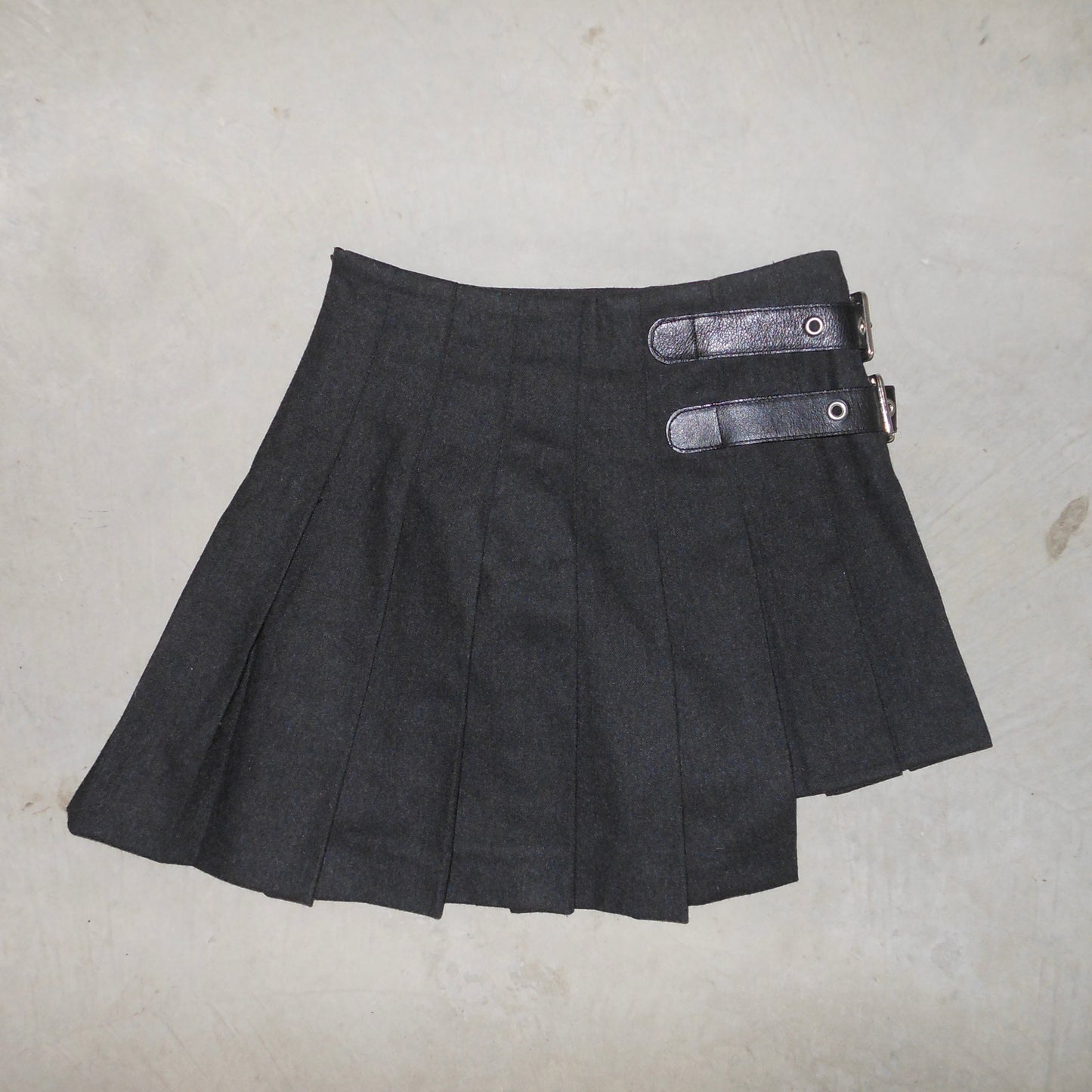 D&G Asymmetric Hem Pleated Wool Mini Skirt