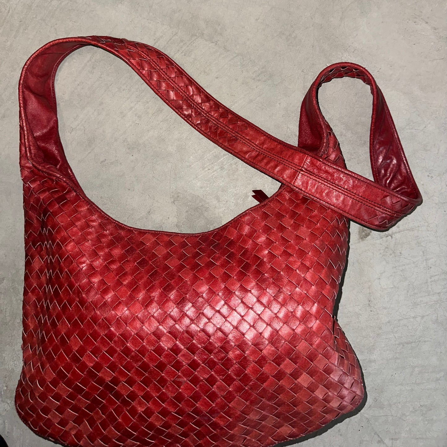 Bottega Veneta Red Intrecciato Crossbody Hobo
