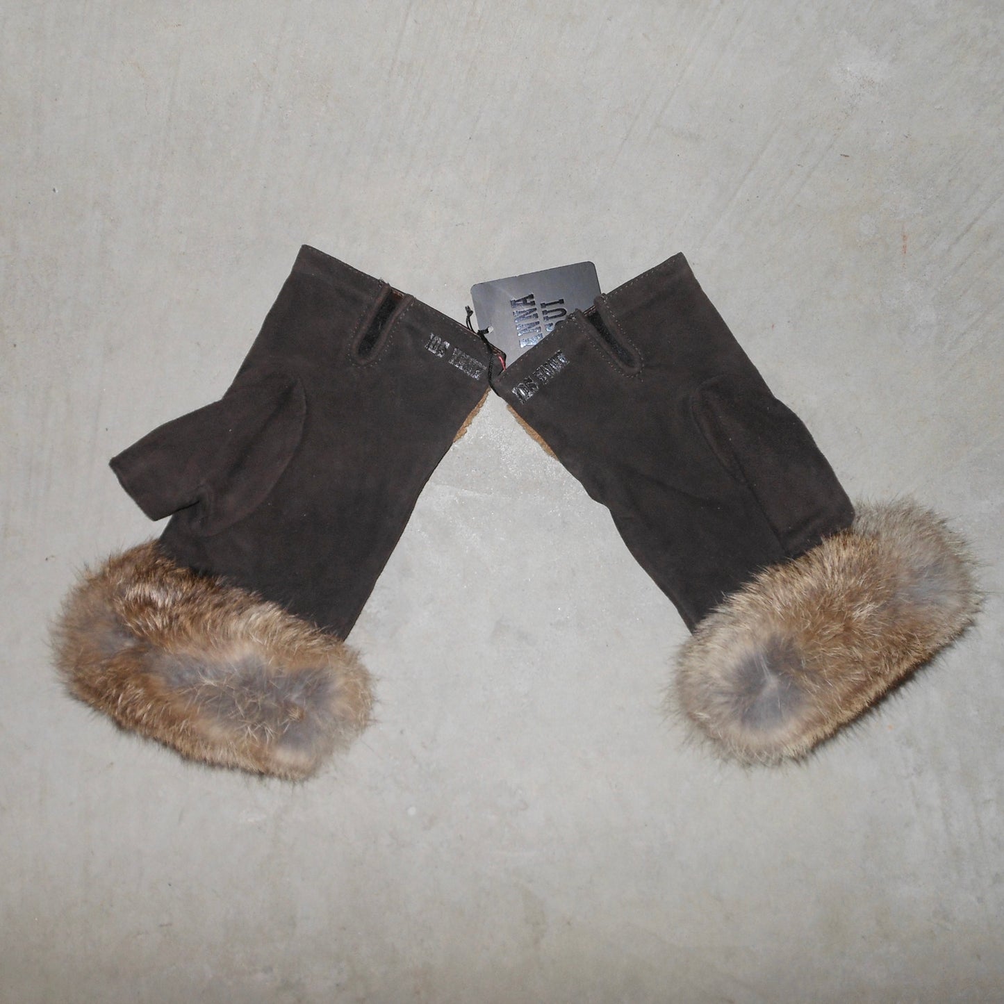 Anna Sui Suede and Rabbit Fur Gloves (BNWT)