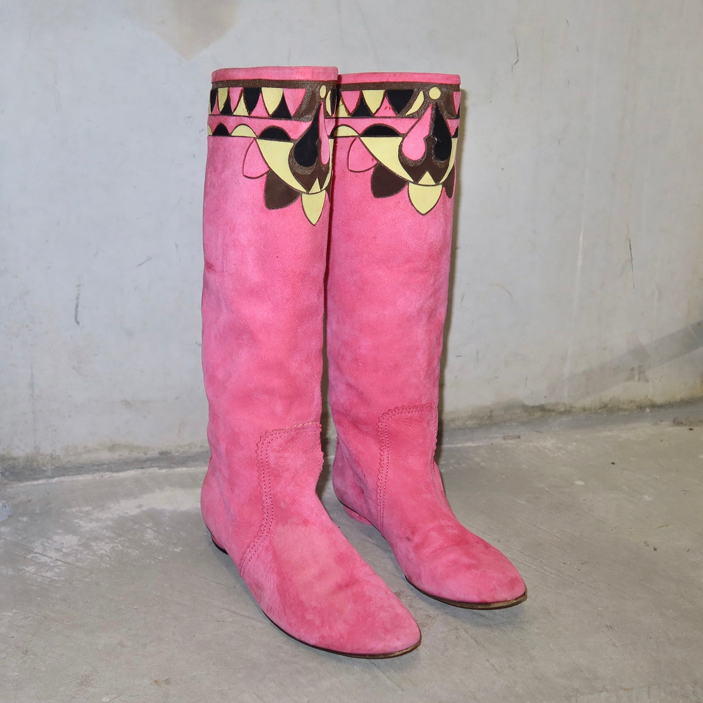 Emilio Pucci Pink Suede Boots (38)