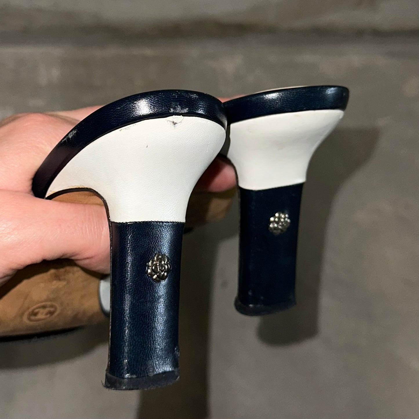 Chanel Black & White Buckle Heels (40)