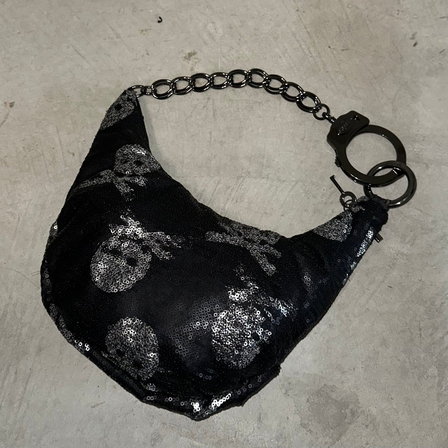 Cuffz Sequin Skull Barfly Bag