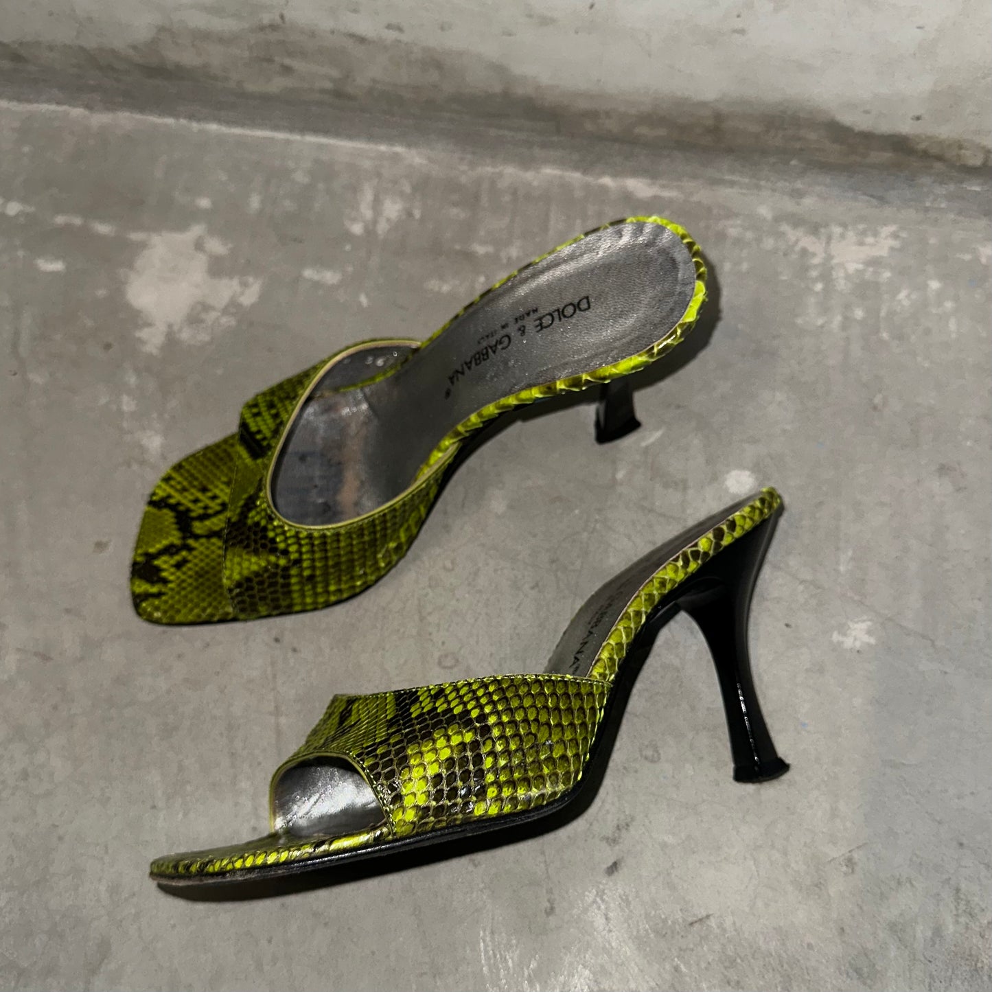 Dolce & Gabbana Snakeskin Heels (36)
