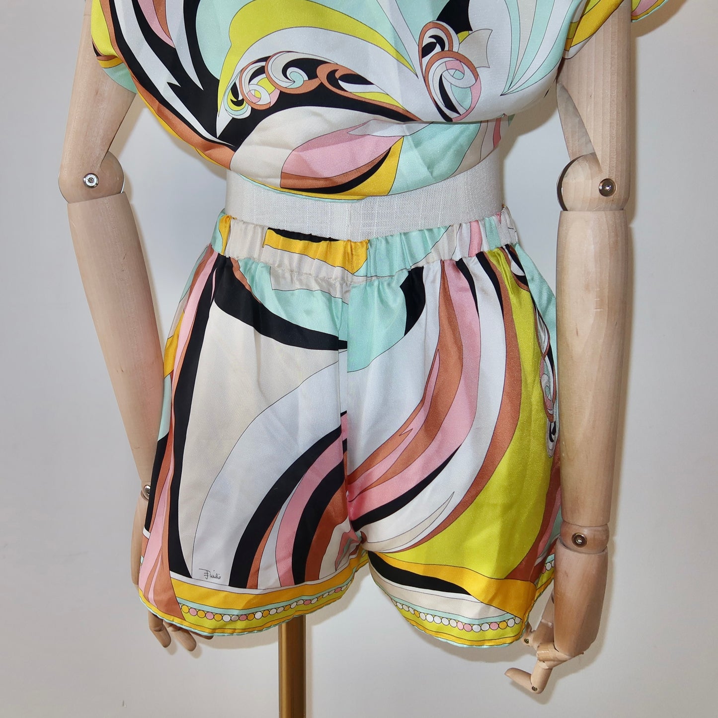 Emilio Pucci Silk Shorts