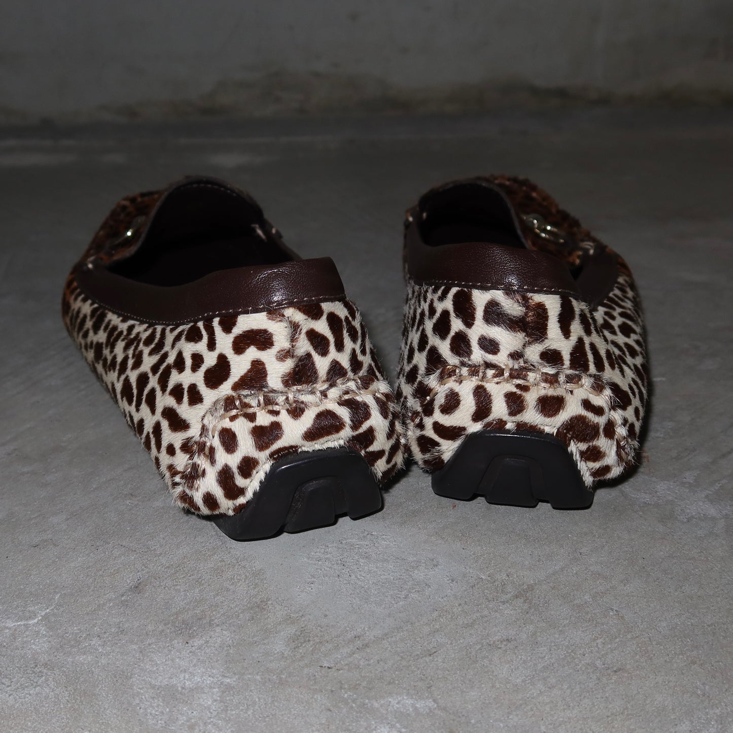 Gucci Leopard Print Cowhide Loafers (38-39)