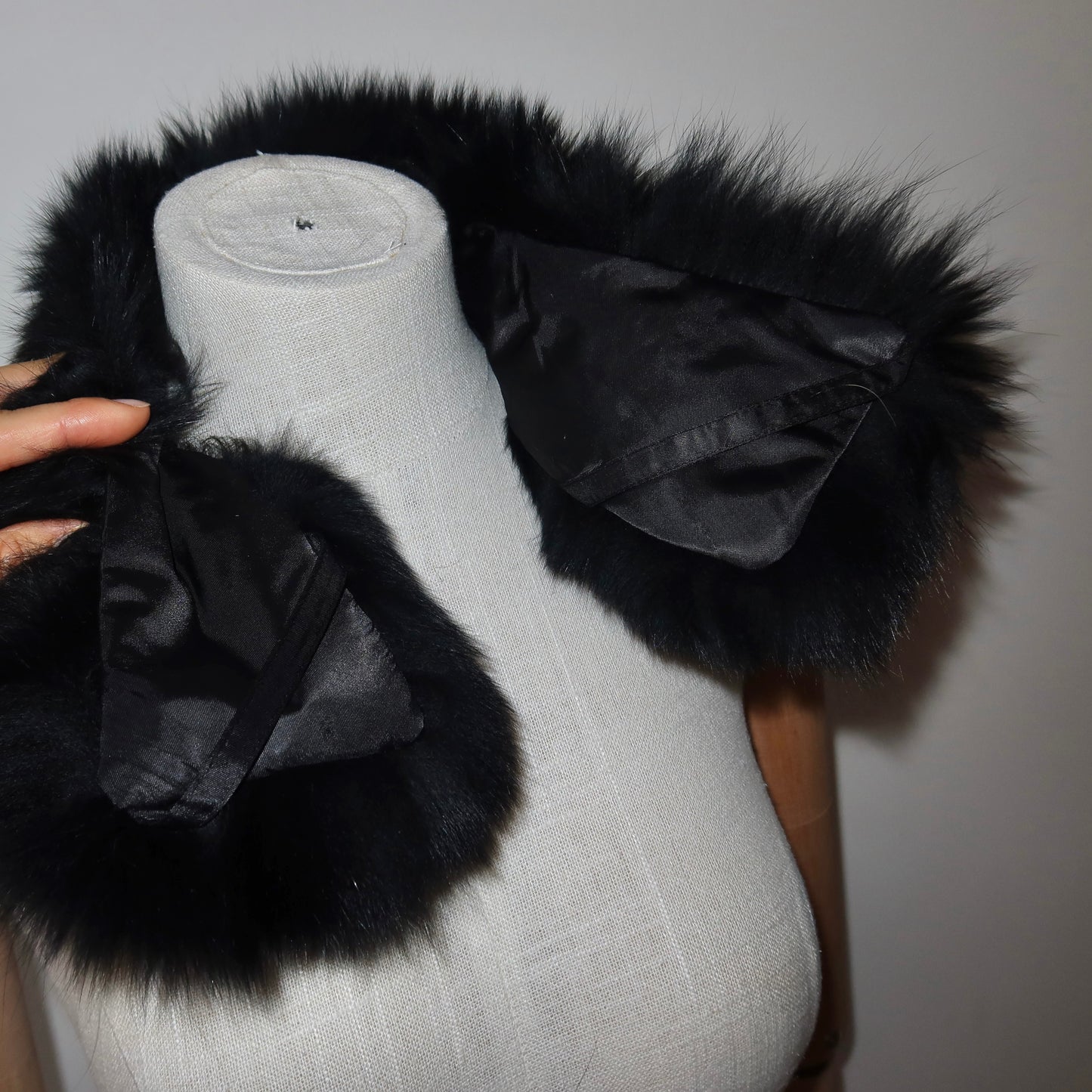 Vintage Black Real Fur Short Collar