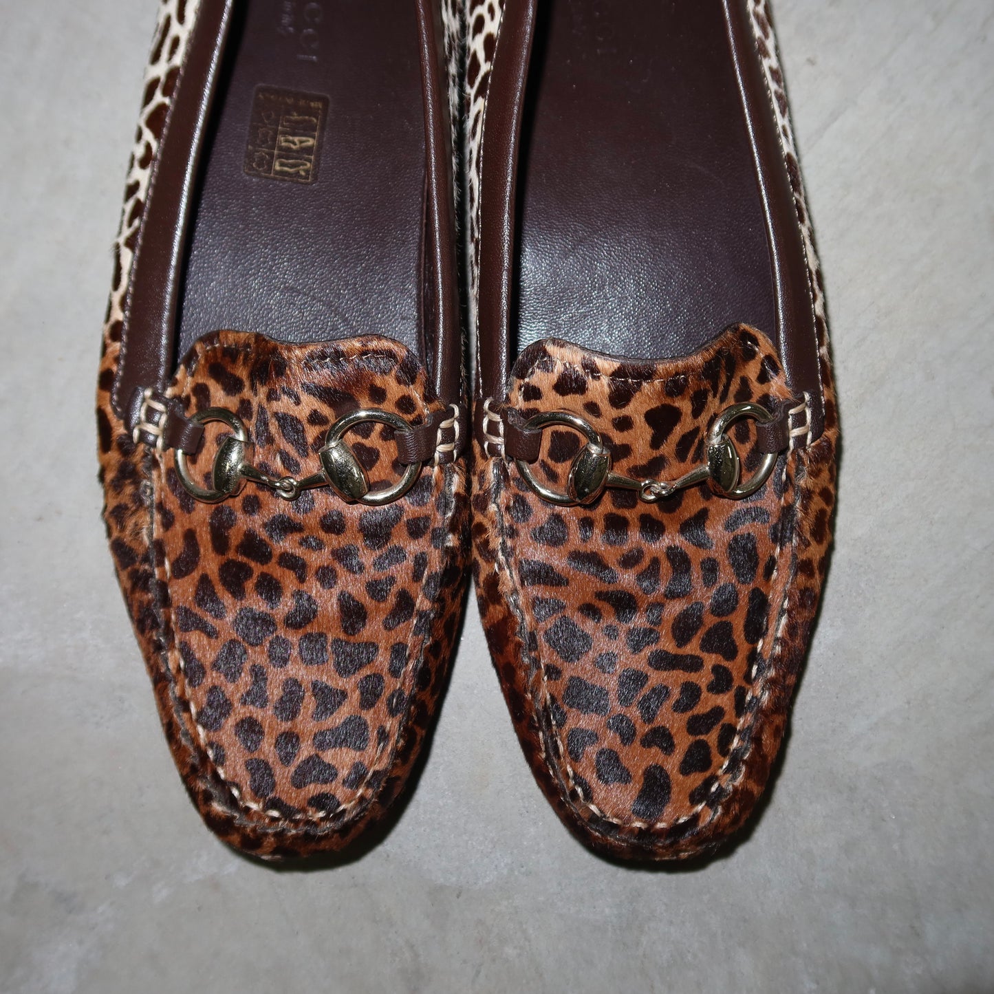 Gucci Leopard Print Cowhide Loafers (38-39)