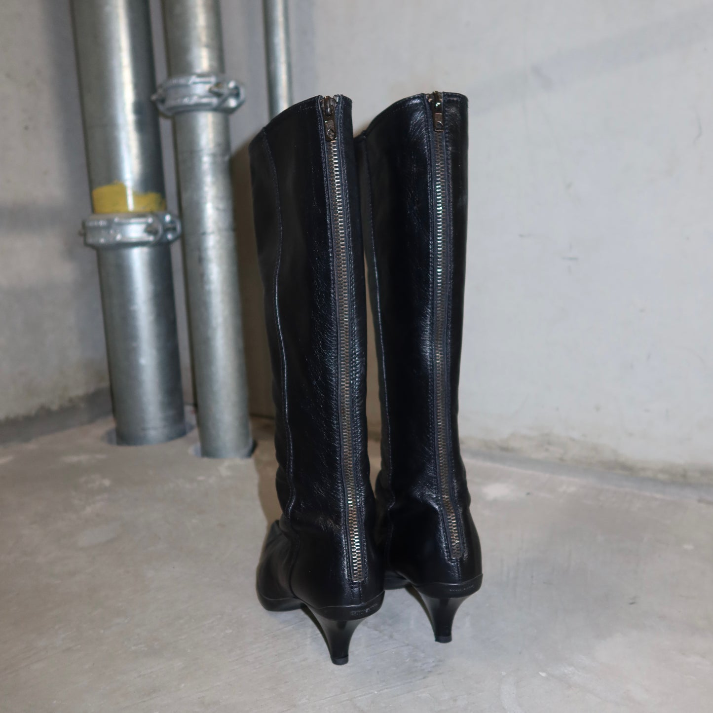 Miu Miu Black Leather Boots (38)