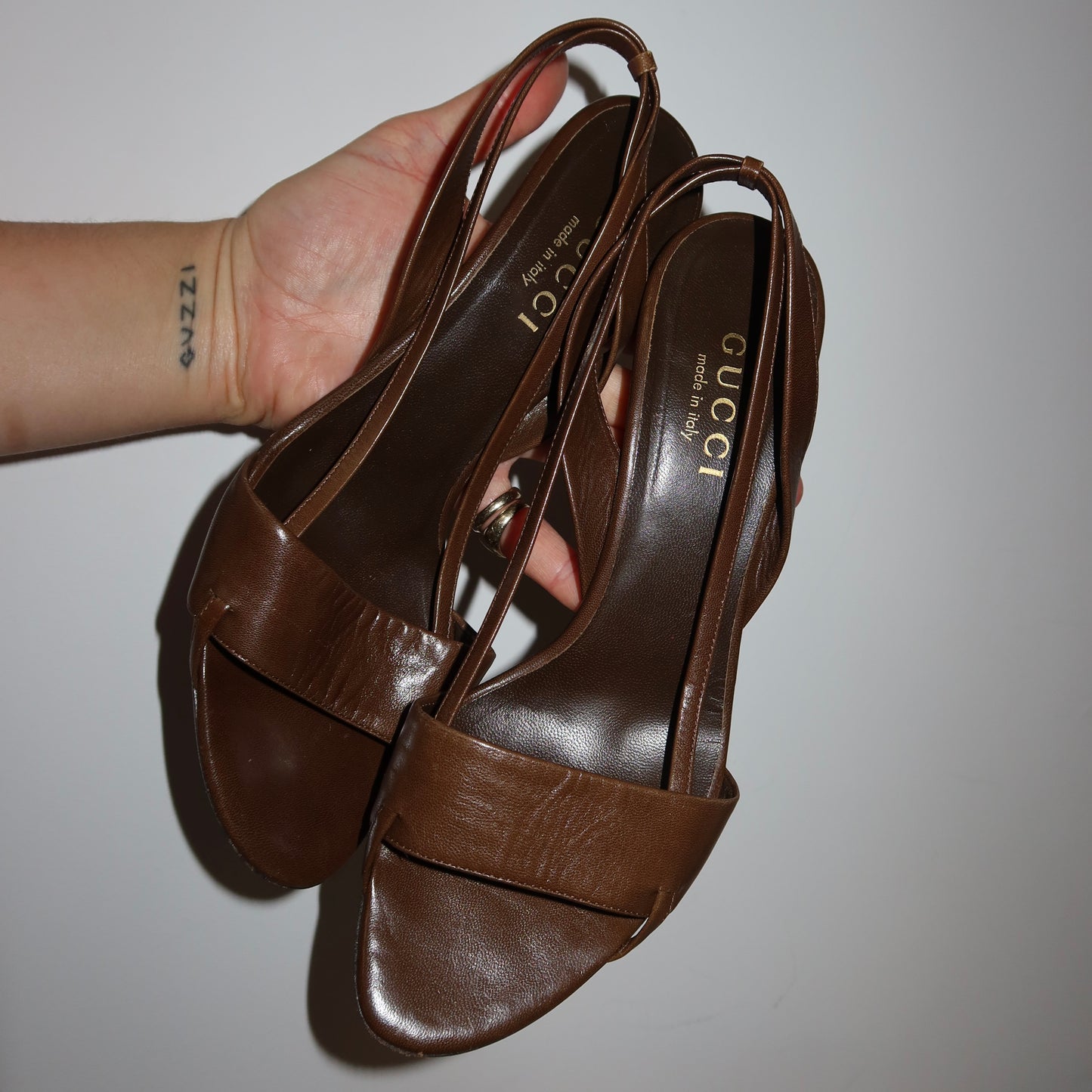 Gucci by Tom Ford Leather Kitten Heels (36.5)