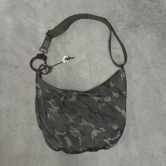 Cuffz Large Camo Crossbody
