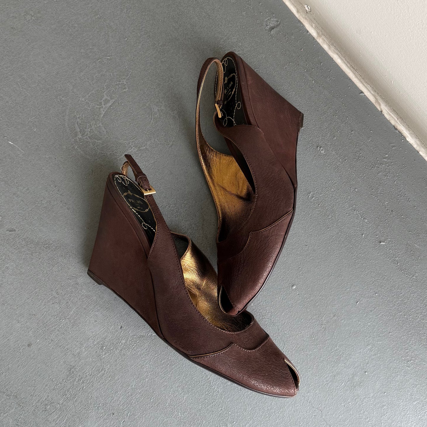Prada Brown Suede Wedges (40)