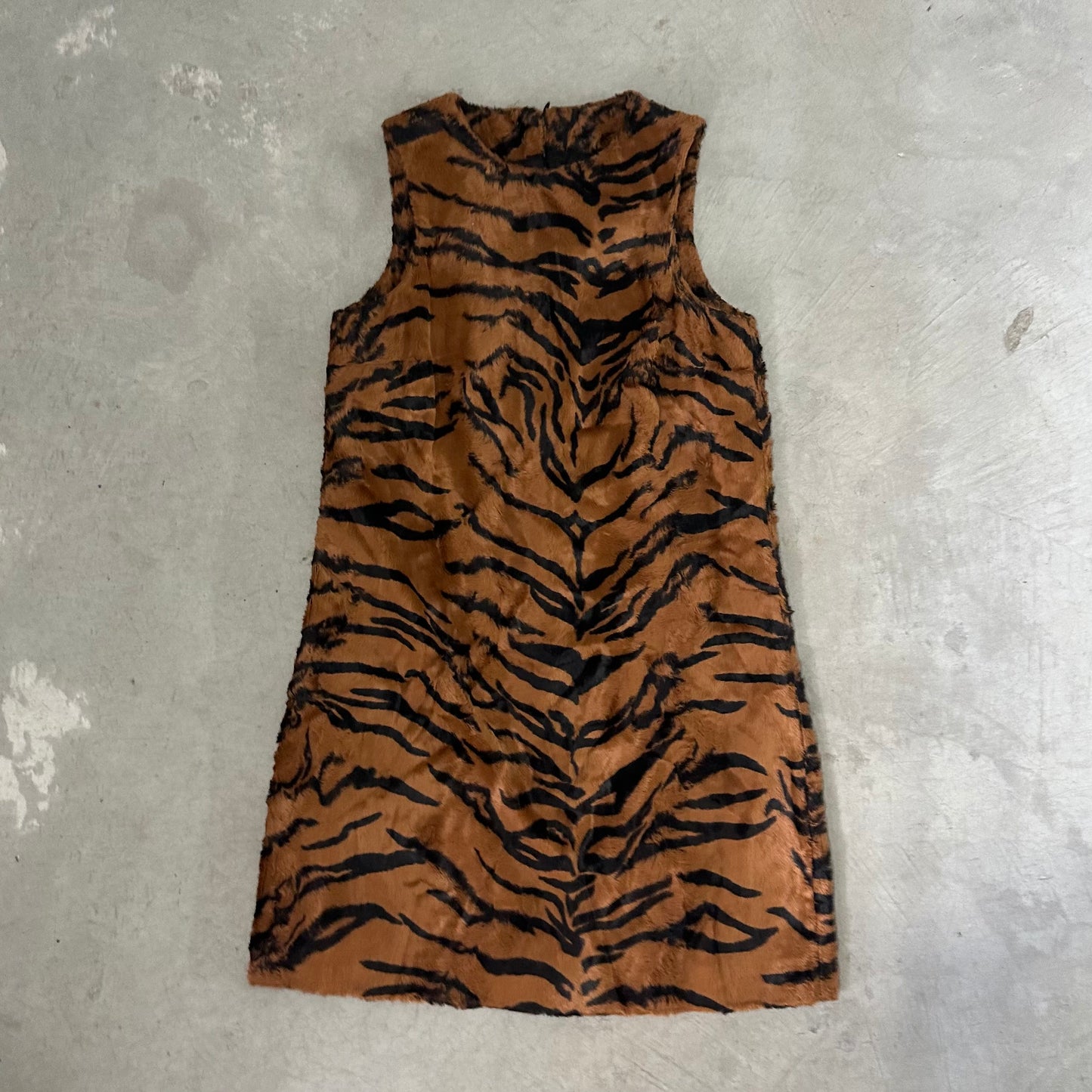 Versace Faux Fur Tiger Print Set