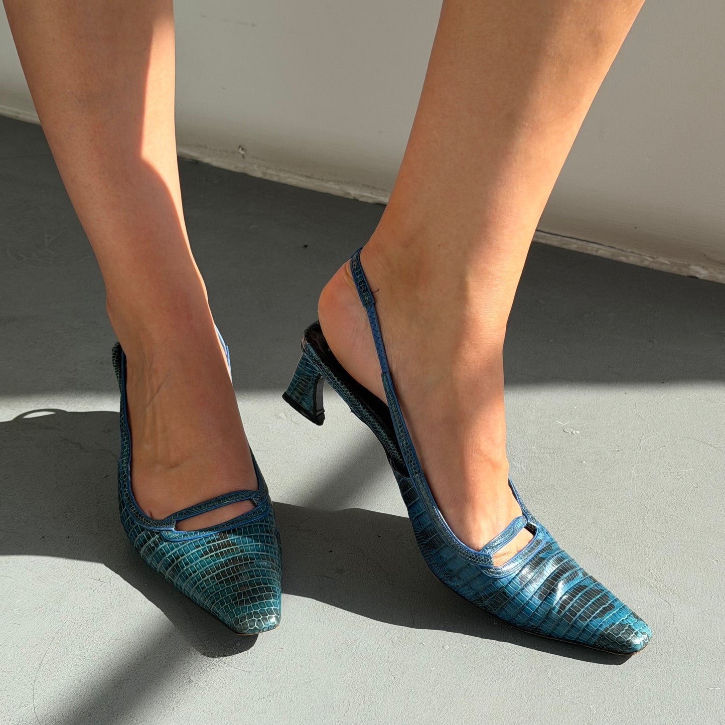 Fendi Lizard Leather Heels (40)