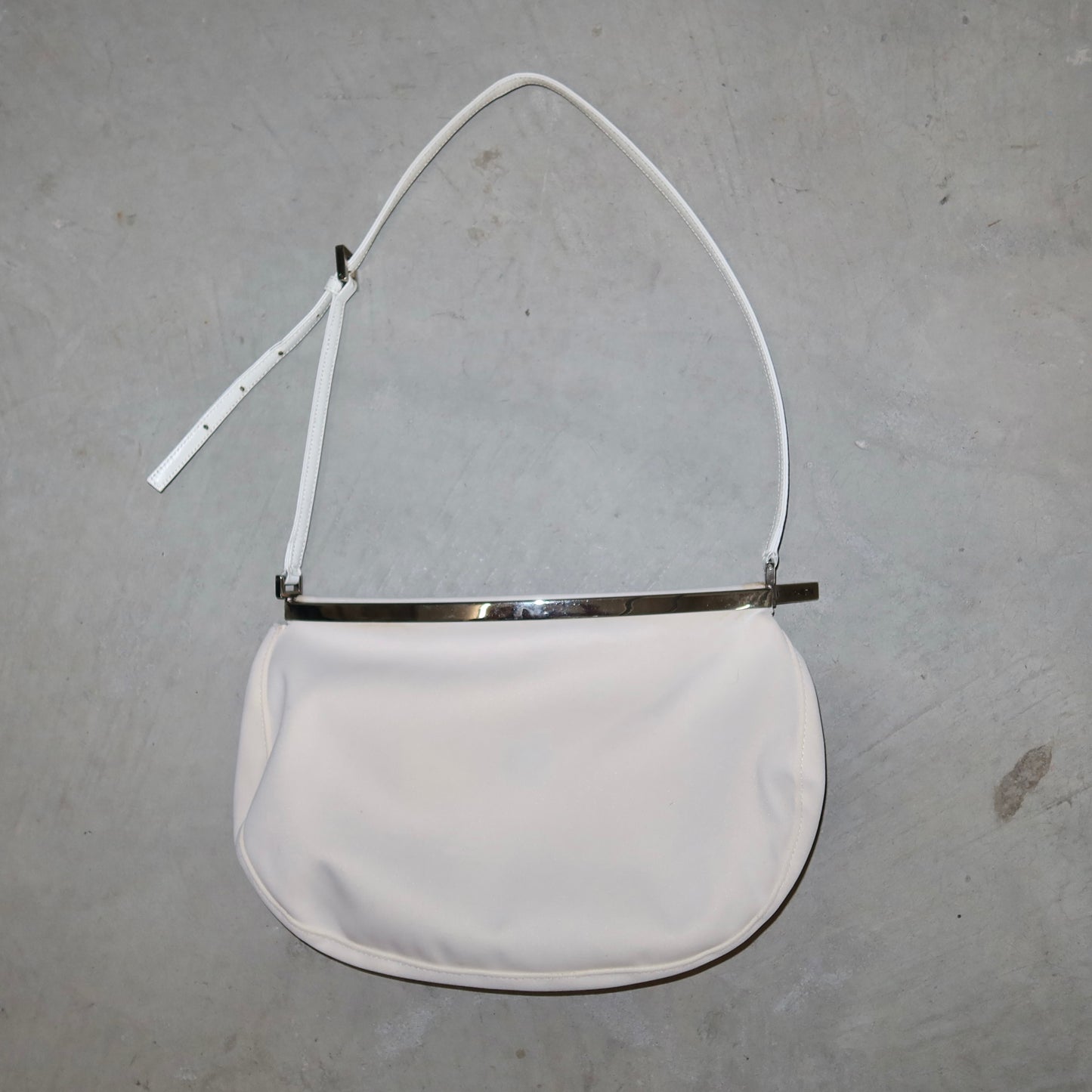 Fendi White Shoulder Bag