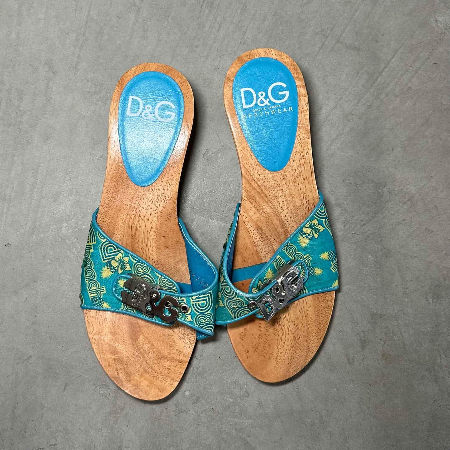 D&G Beachwear Kitten Heels (38)