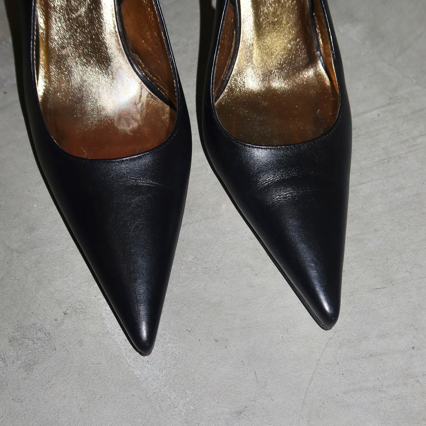 Dolce & Gabbana Black Leather Slingbacks (38.5)