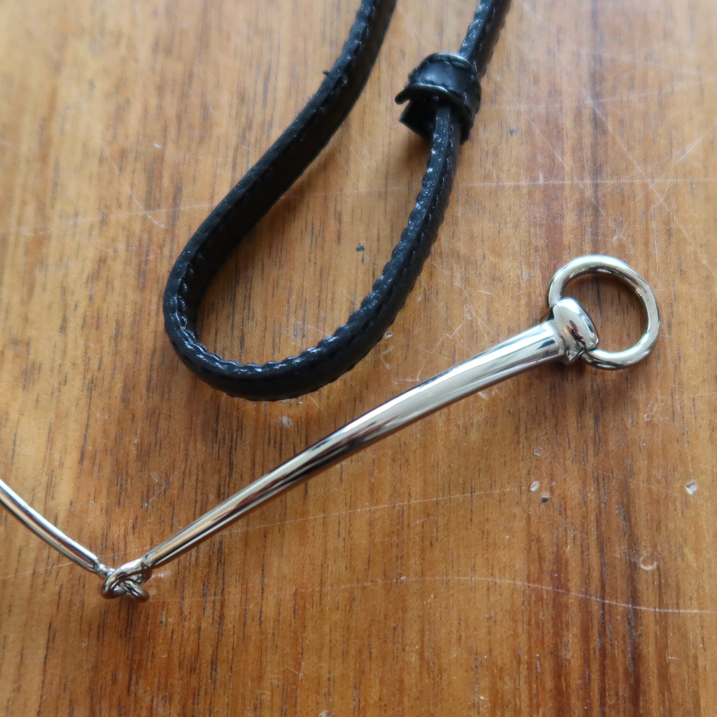 Gucci Black and Silver Skinny Horsebit Belt