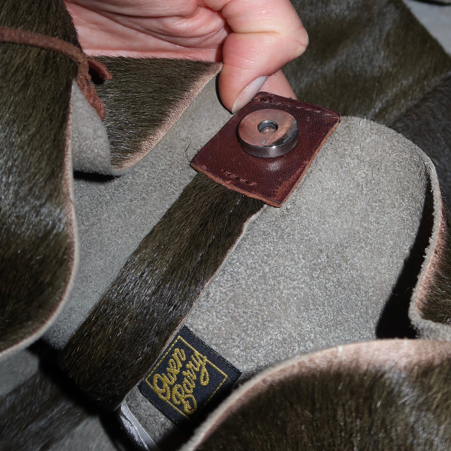 Owen Barry Cowhide Messenger Bag
