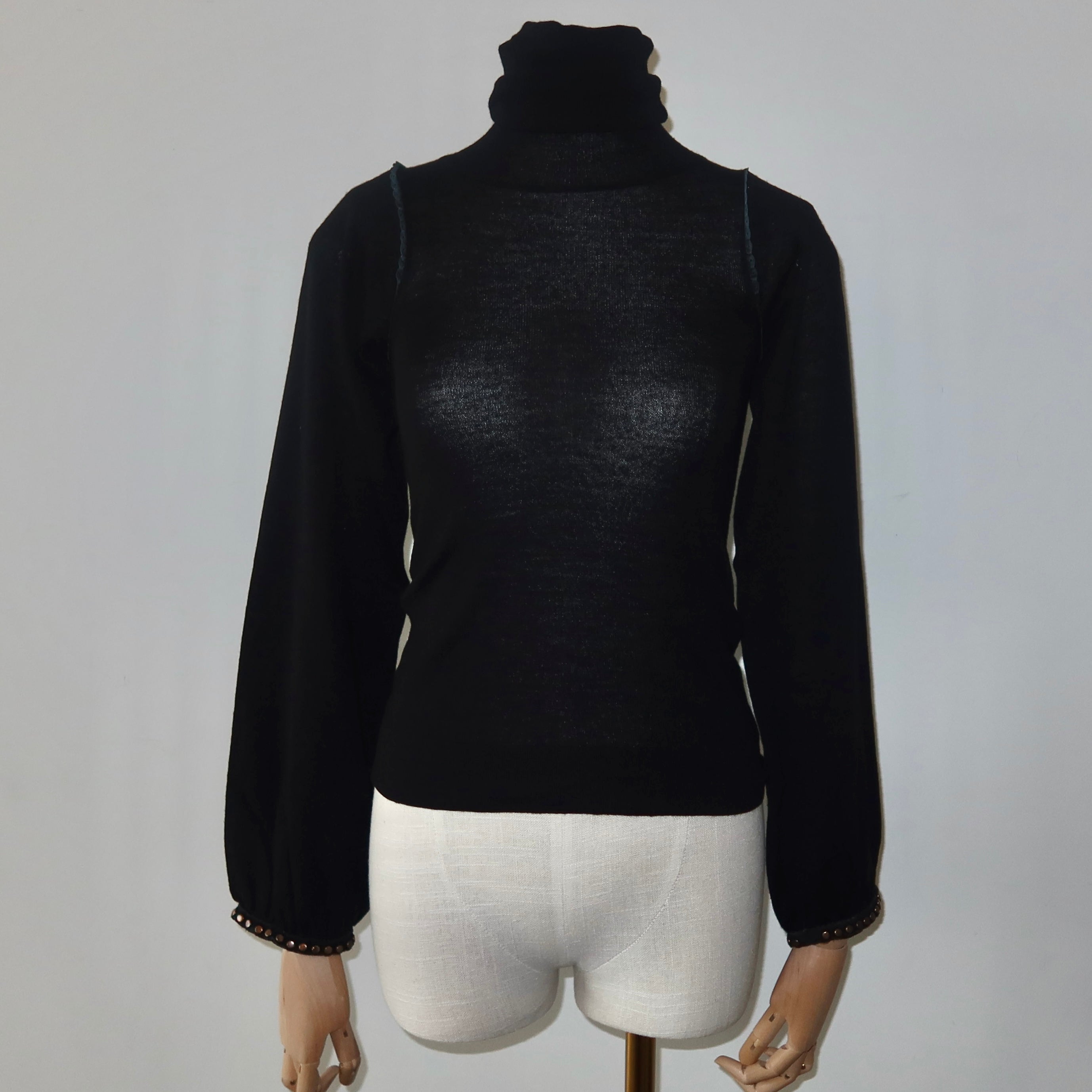 Chloe レオハトフリントクロッフトハンツ CH25SPA31290 26A CHLOE – HIRSHLEIFERS