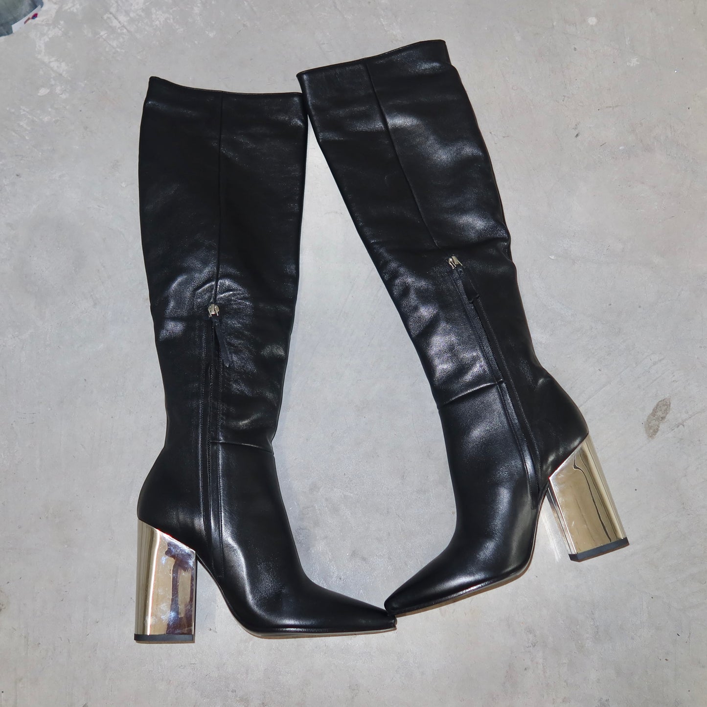 Emilio Pucci Leather Boots with Mirror Heel (38)