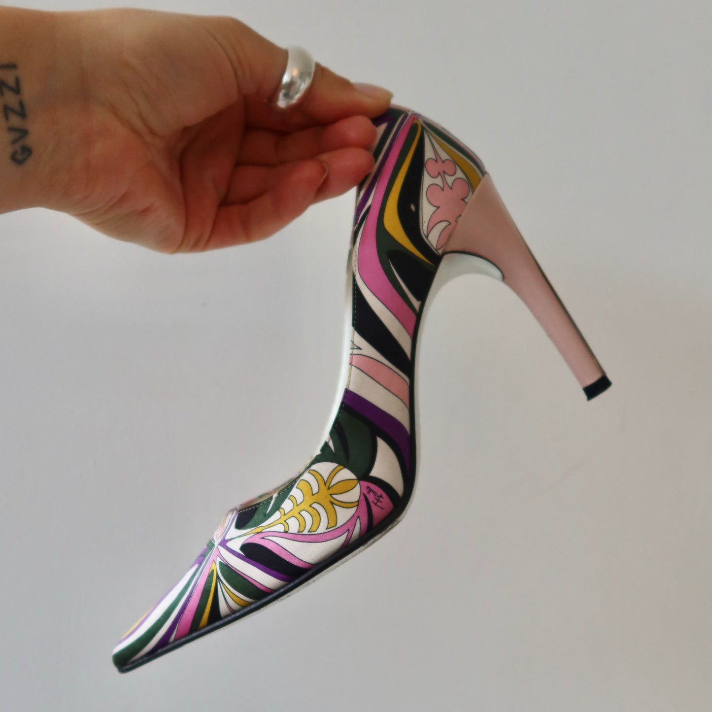 Emilio Pucci Printed Heels (36)
