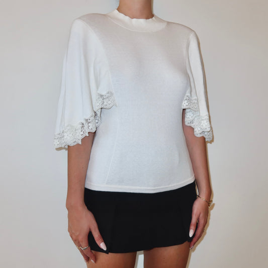 See By Chloé SS2019 Flared Sleeve Top