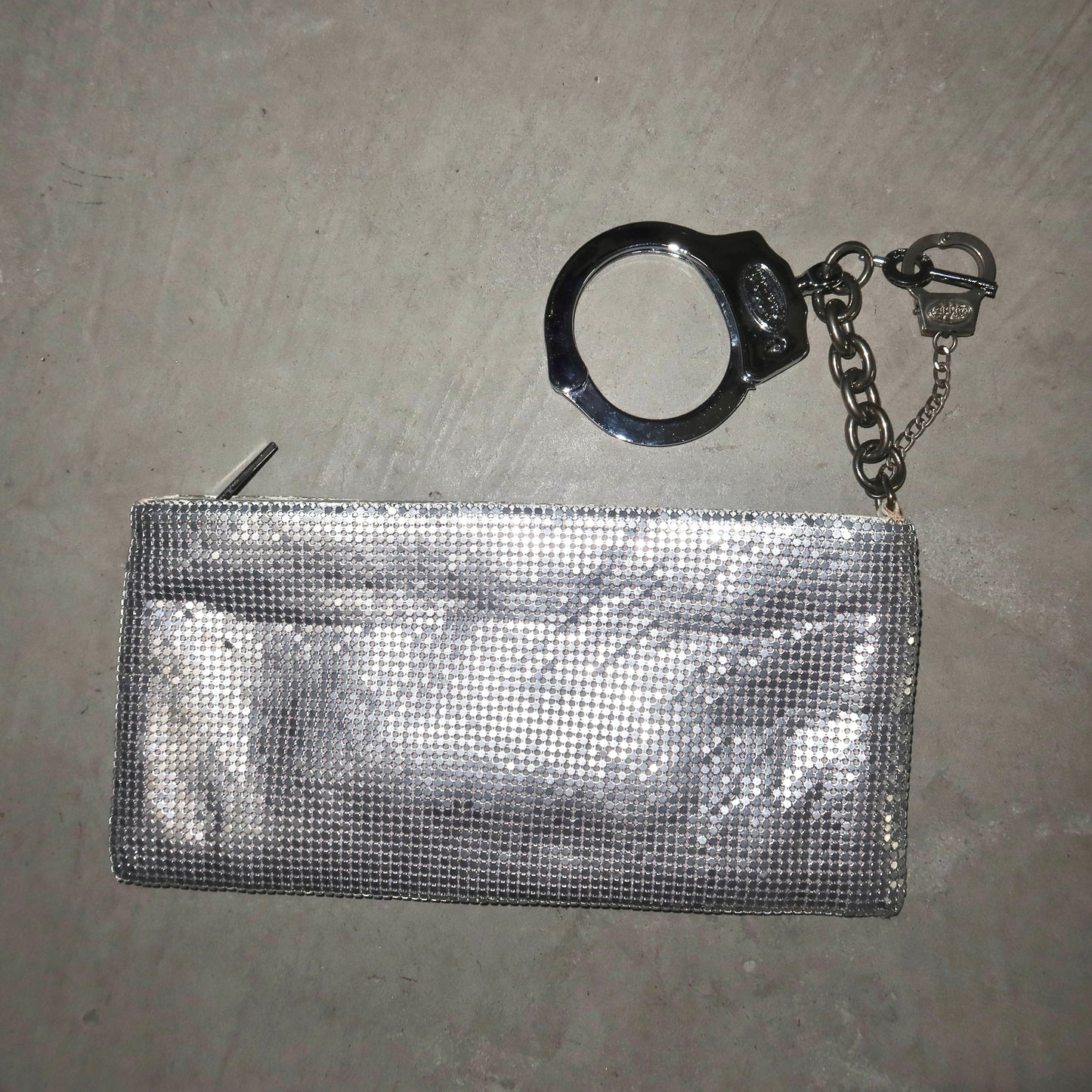 Cuffz Silver Chainmail Clutch