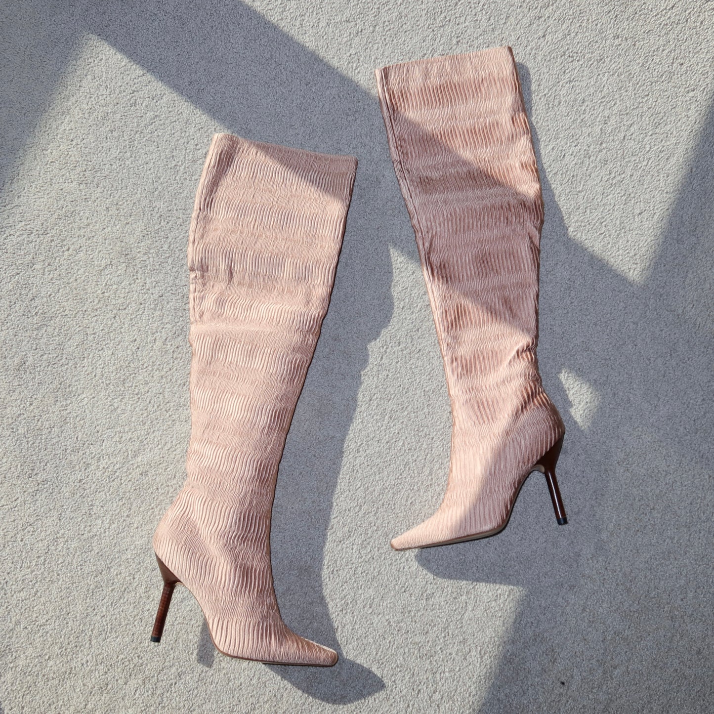 Gucci AW1999 Pink Silk Thigh High Boots