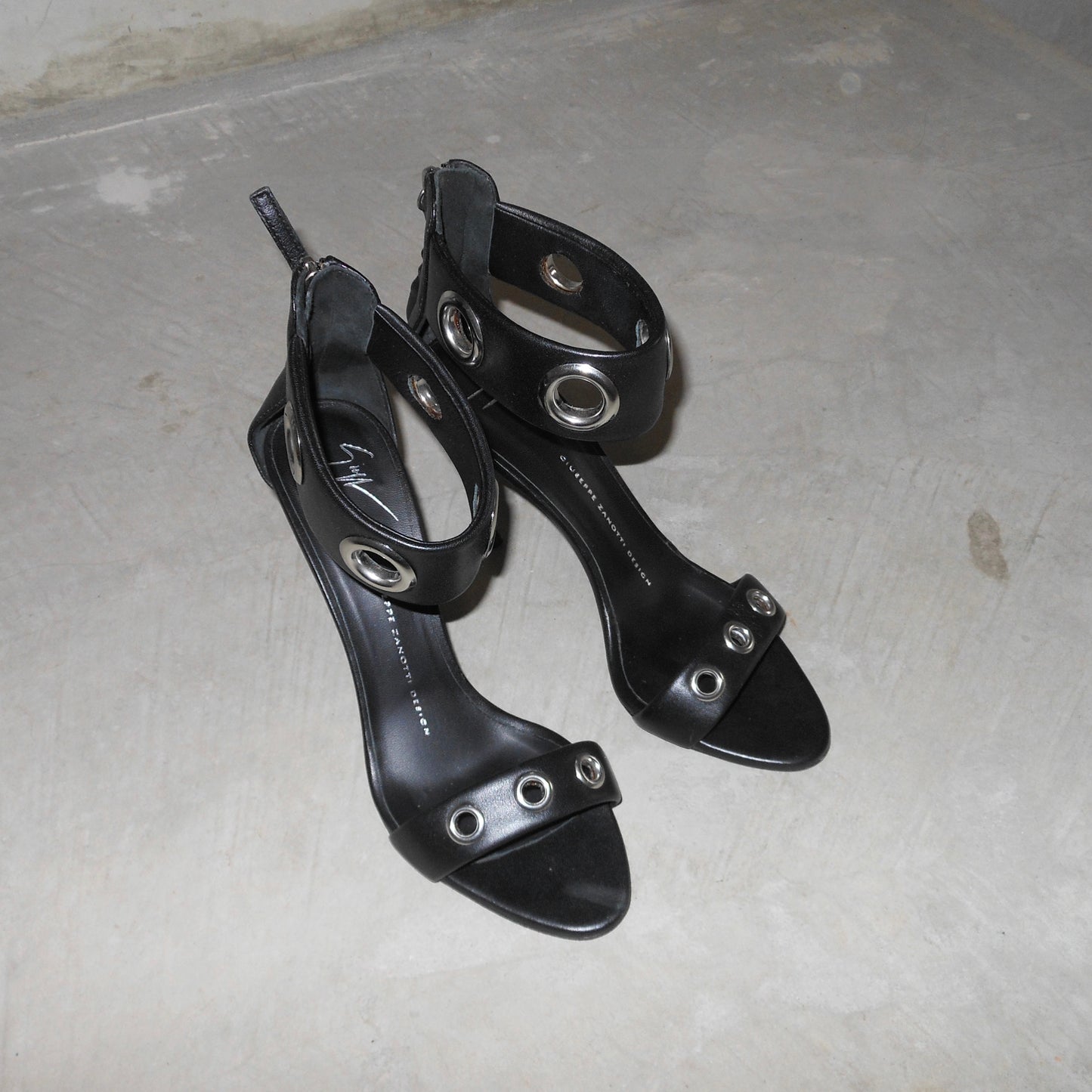 Giuseppe Zanotti Black Leather Grommet Heels (38)